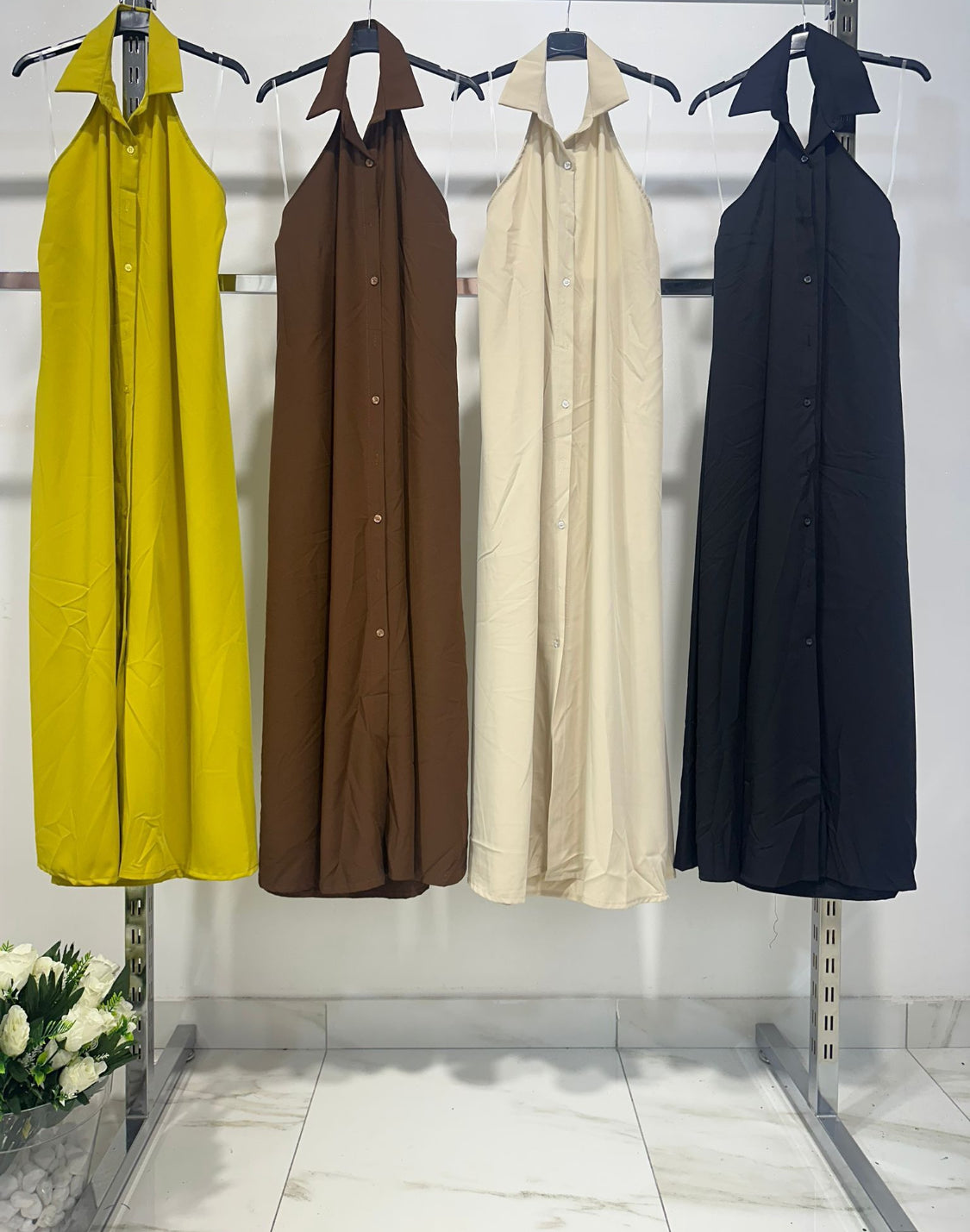 CLARA™ | Vestido con cuello encamisado