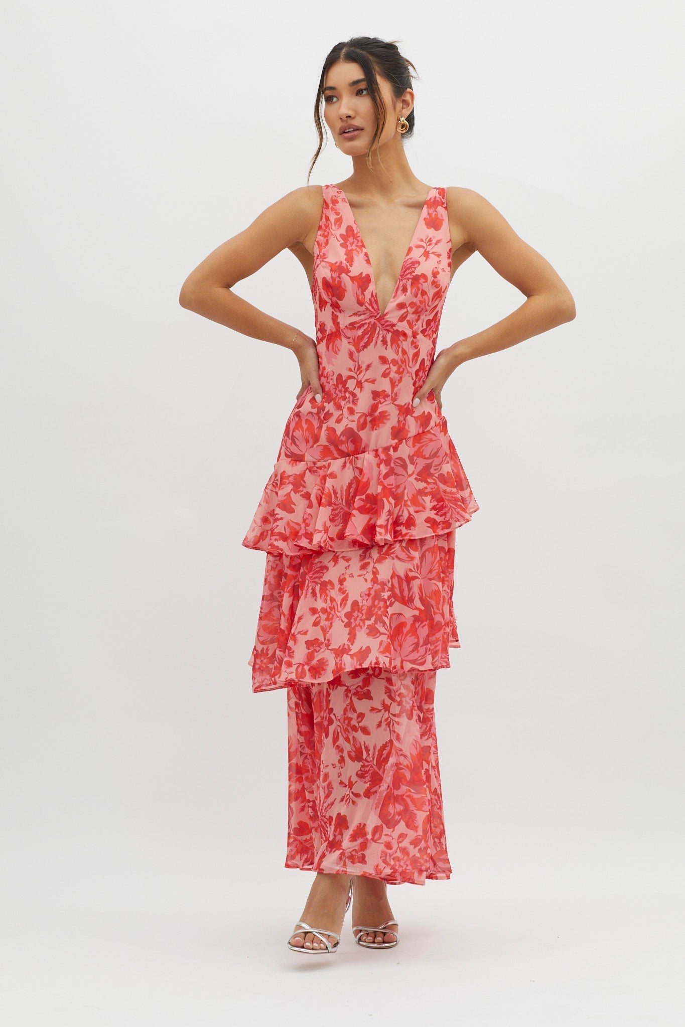 ELARA™ | Vestido largo con volantes