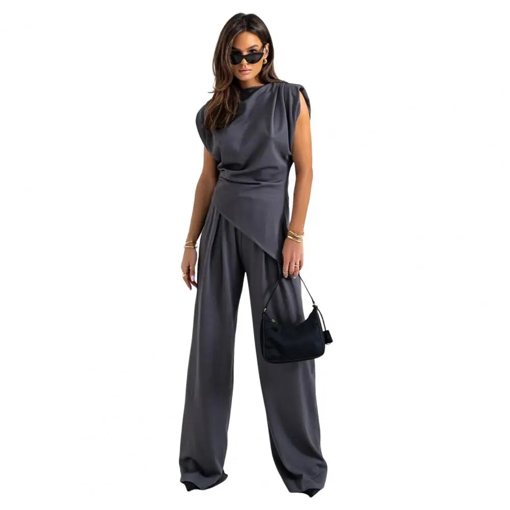 YOLANDA - CONJUNTO LUJOSO